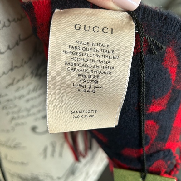 Gucci long diamondcheck scarf with logo Unisex - Picture 5 of 8